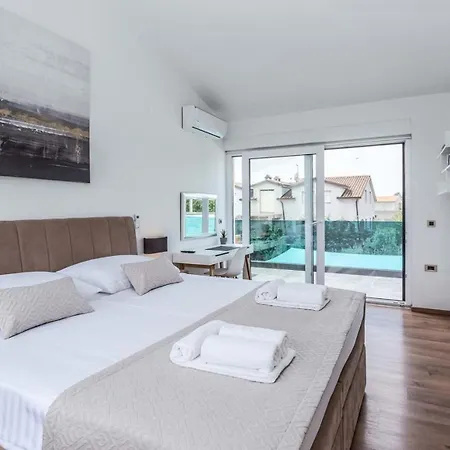 Villa Zara *